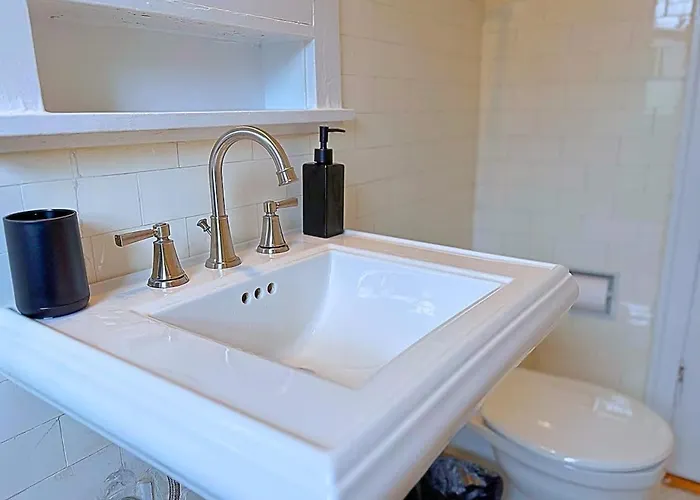 Charming 1br In - Hinman B3 Эванстон