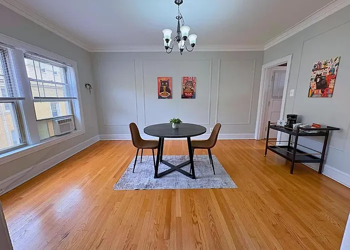 Charming 1br In - Hinman B3 Апартаменты *