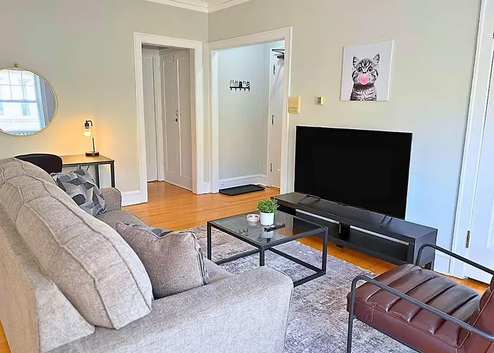 Charming 1br In - Hinman B3 Апартаменты *